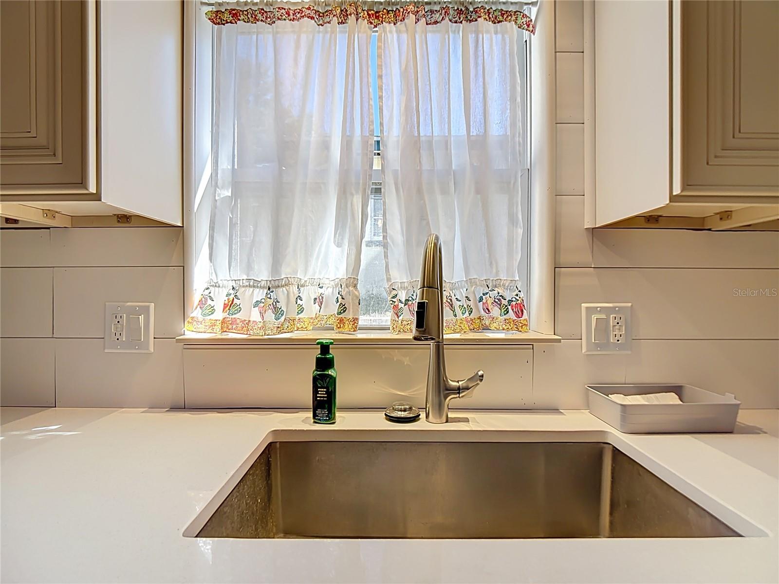 LEASNICK PARK - Residential