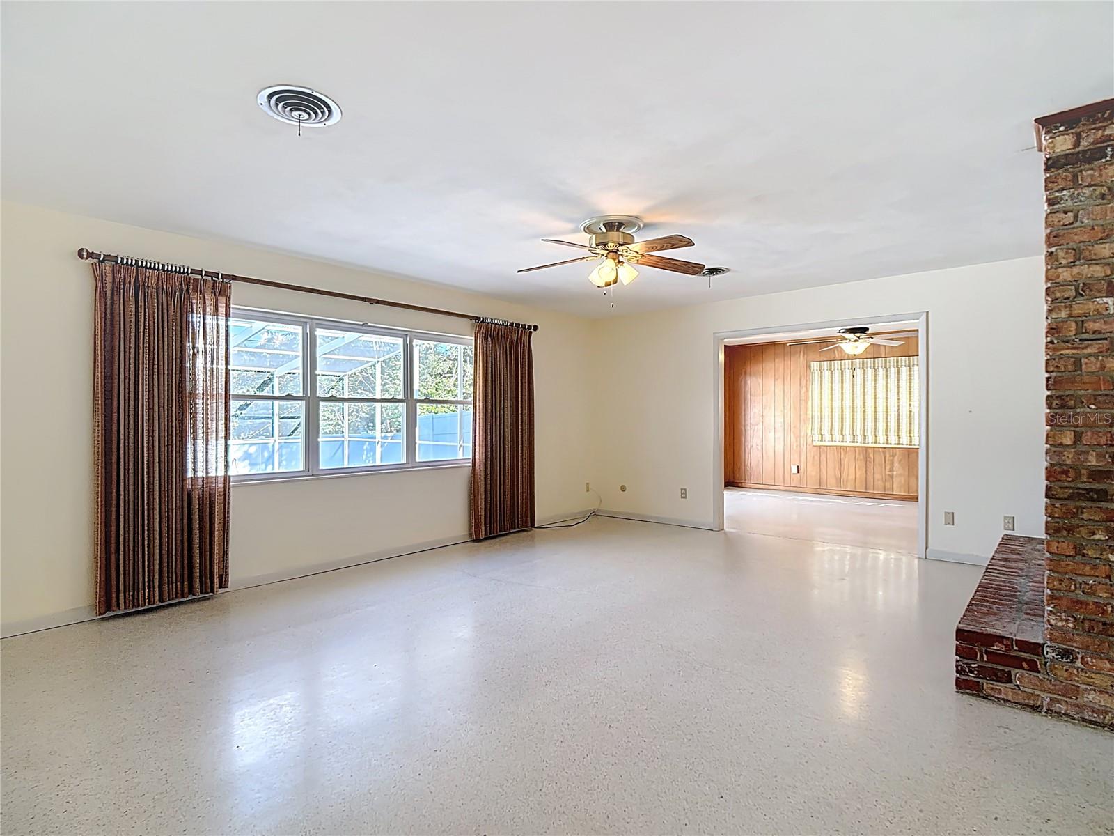 LEASNICK PARK - Residential