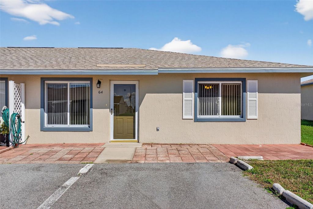 Photo of 64 Winter Ridge Road #64, Winter Haven, FL 33881 (MLS # P4936689)