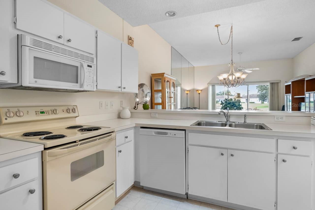 RADISON II CONDO - Residential