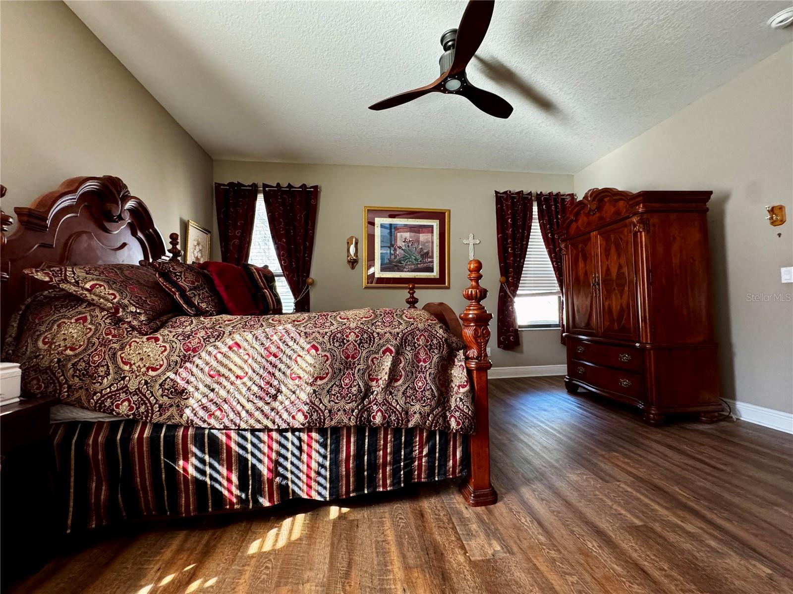 ROSE HAVEN PH 01 - Residential