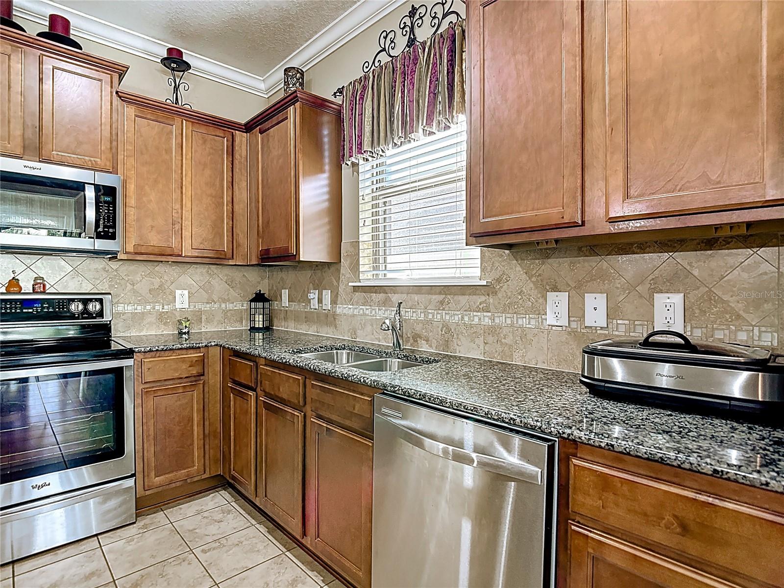 TRILLIUM VILLAGE D - Residential