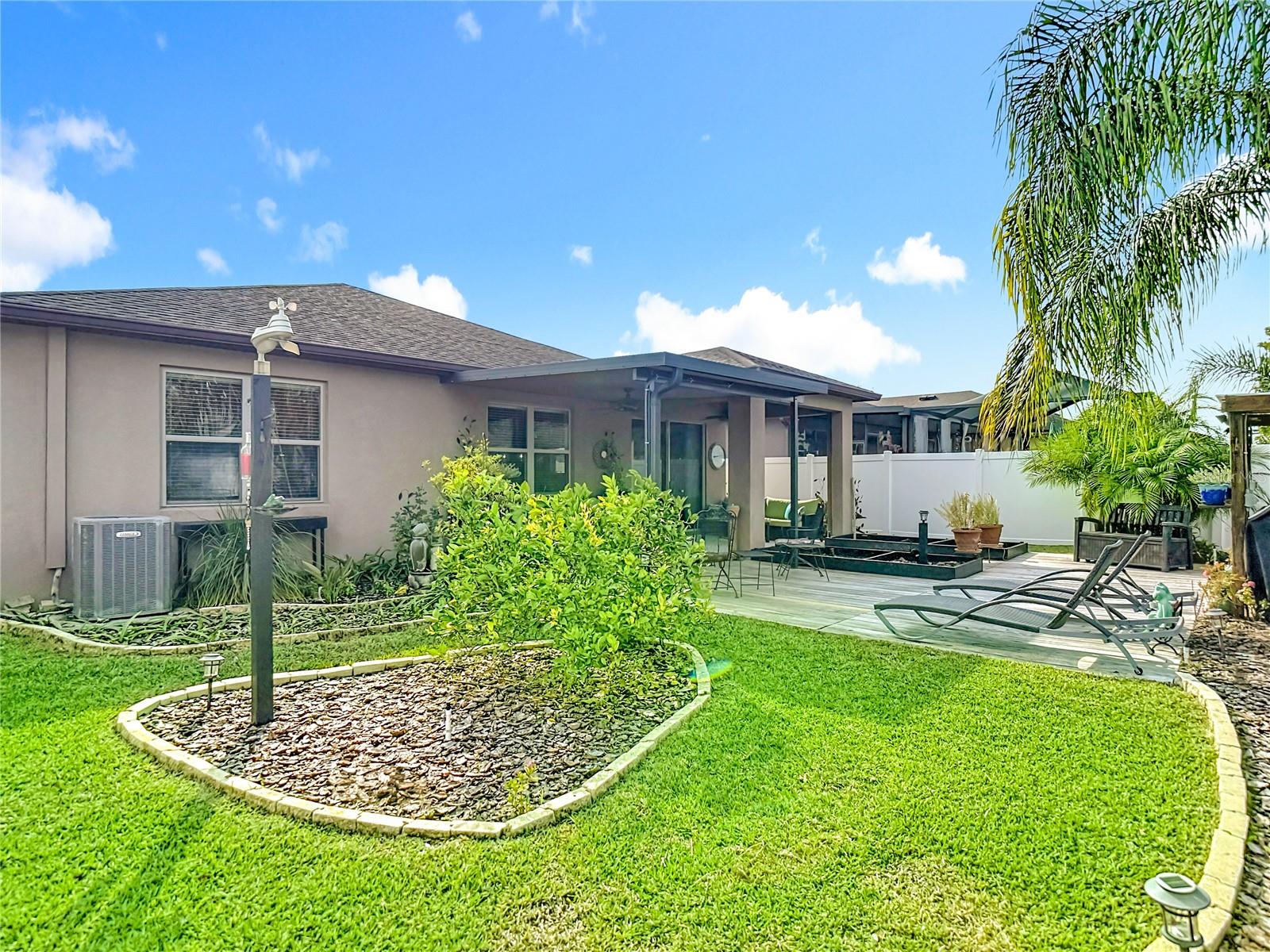 TRILLIUM VILLAGE D - Residential