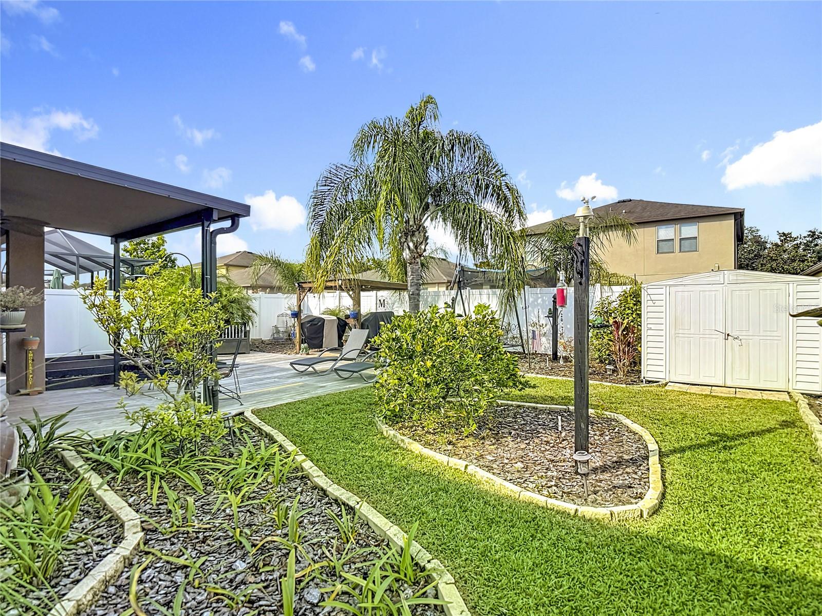 TRILLIUM VILLAGE D - Residential