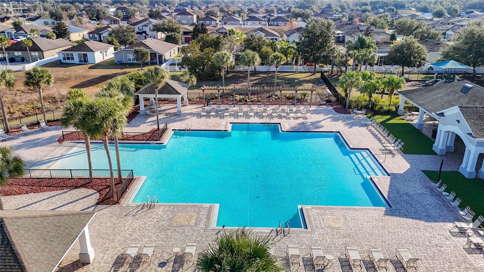 TRILLIUM VILLAGE D - Residential