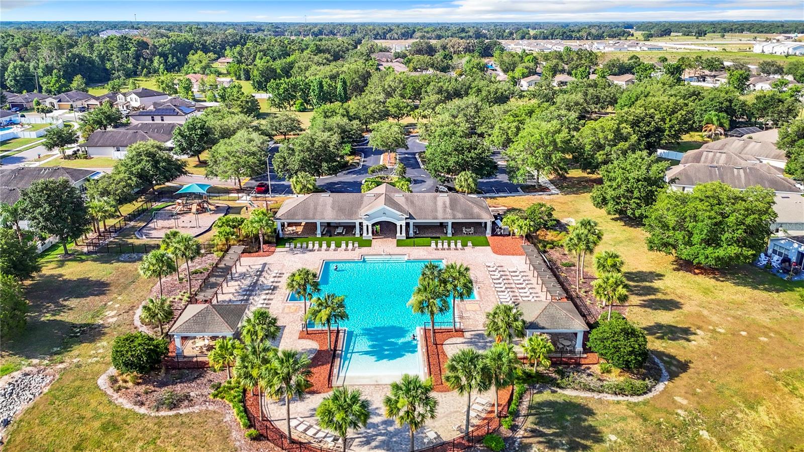 TRILLIUM VILLAGE D - Residential