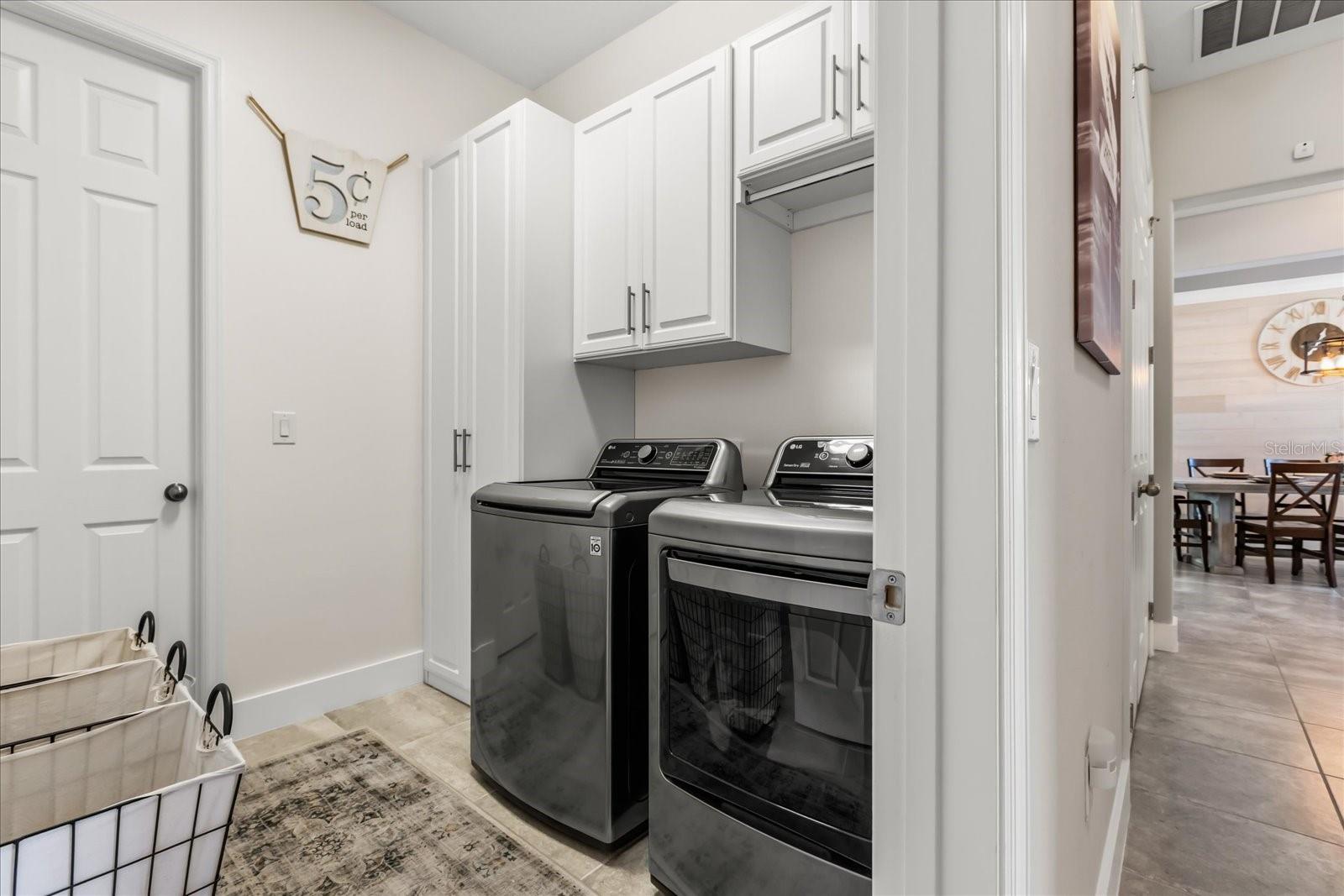 OXFORD CHASE - Residential