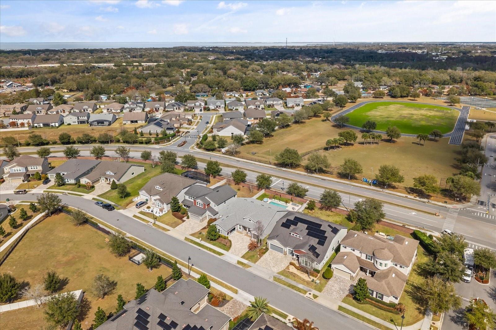 OXFORD CHASE - Residential