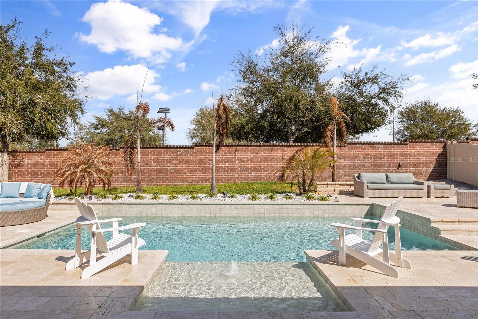 OXFORD CHASE - Residential