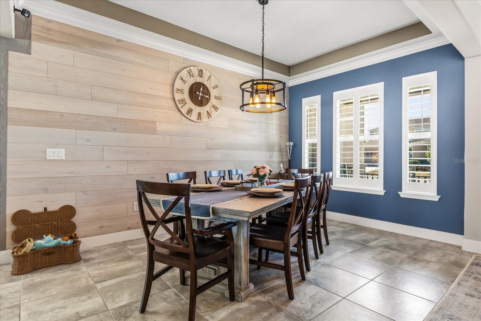 OXFORD CHASE - Residential