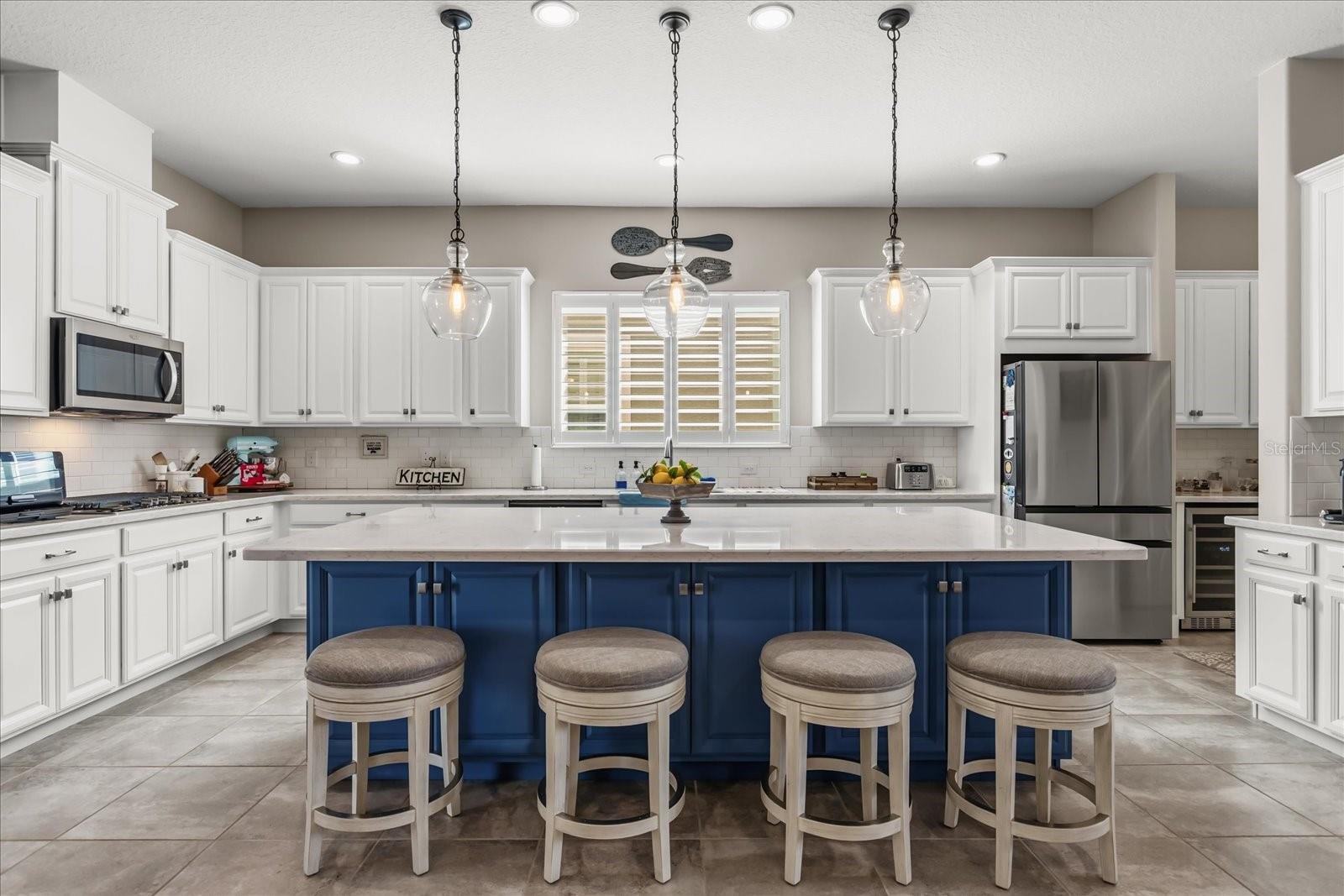 OXFORD CHASE - Residential