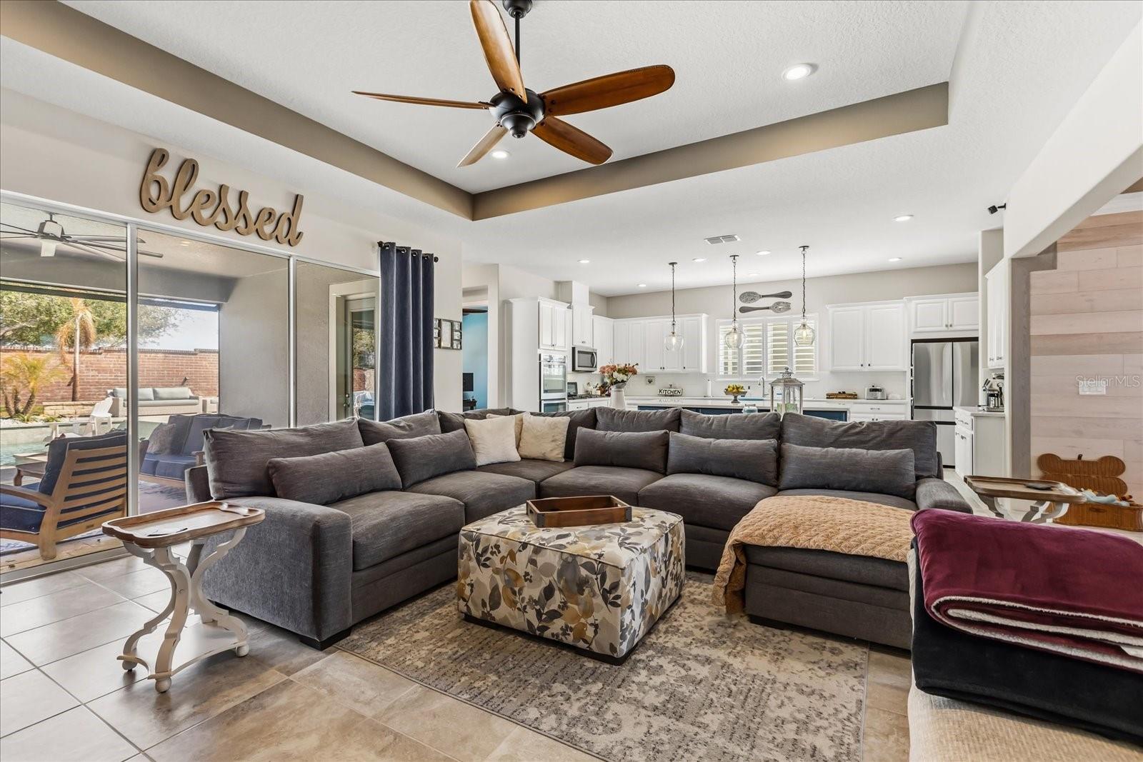 OXFORD CHASE - Residential