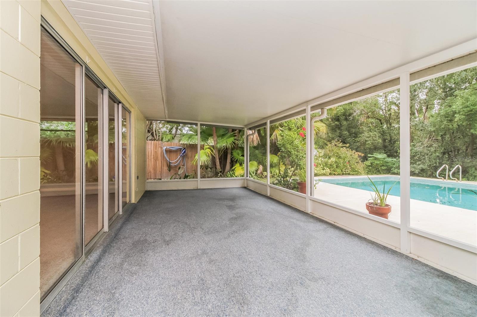 SPRING OAKS UNIT 3 - Residential