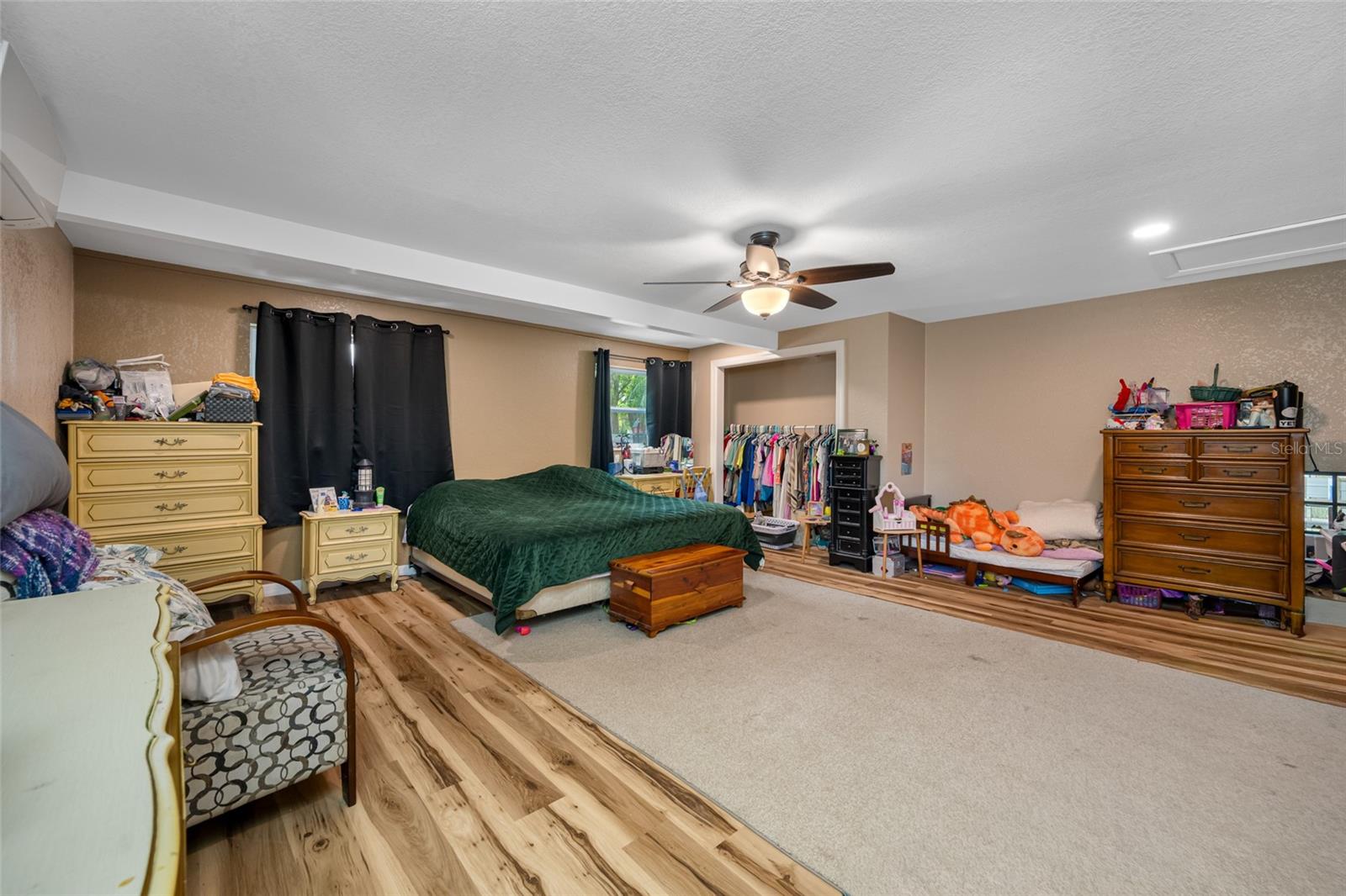 KEYSTONE PARK COLONY SUB - Residential