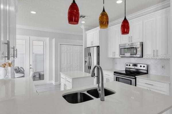 WATERFORD CHASE VILLAGE TR D - Residential