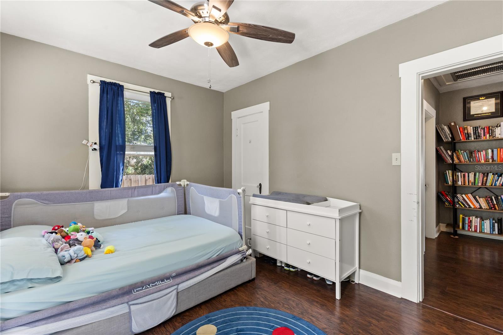 CHELSEA - Residential