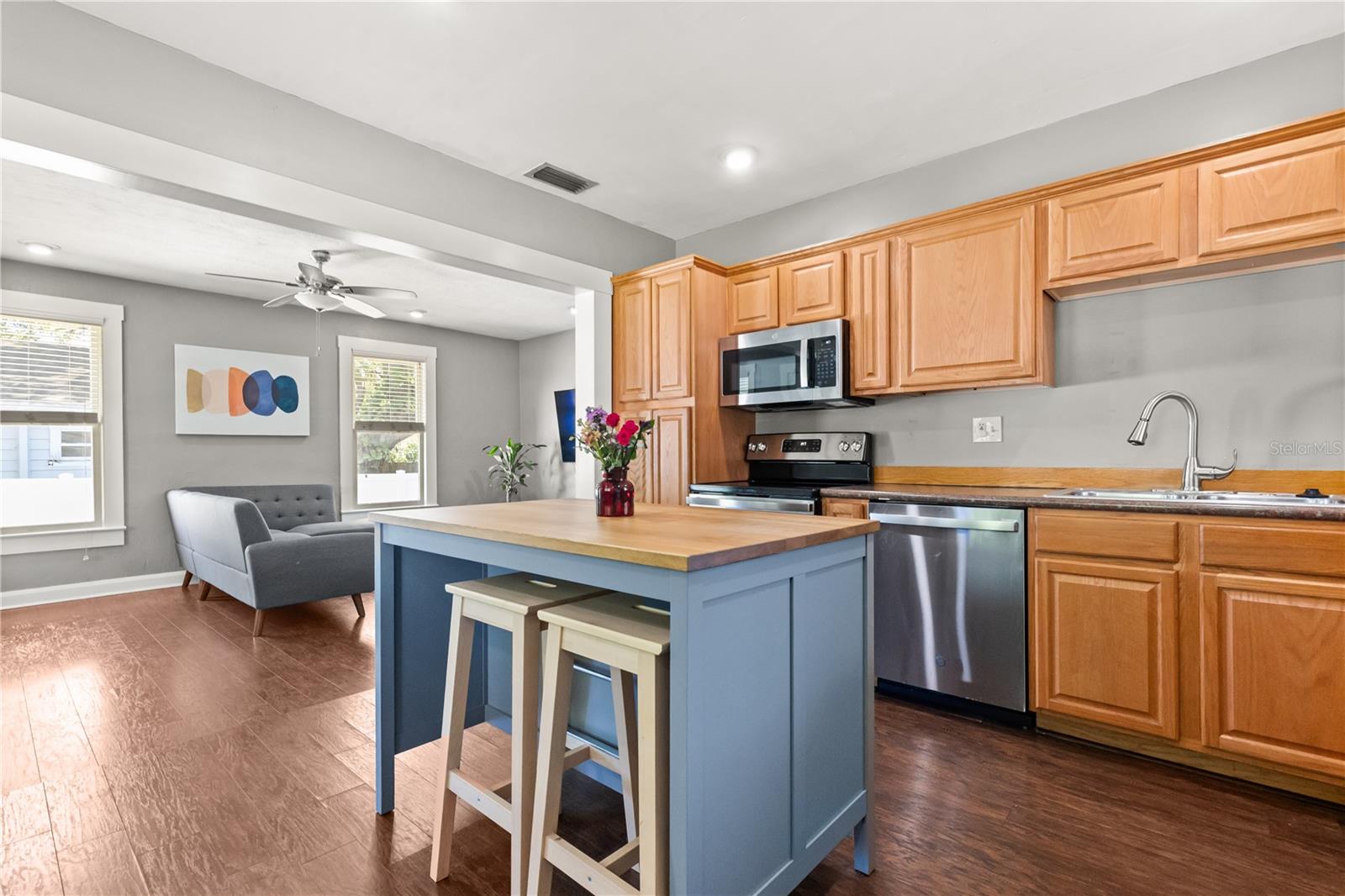 CHELSEA - Residential