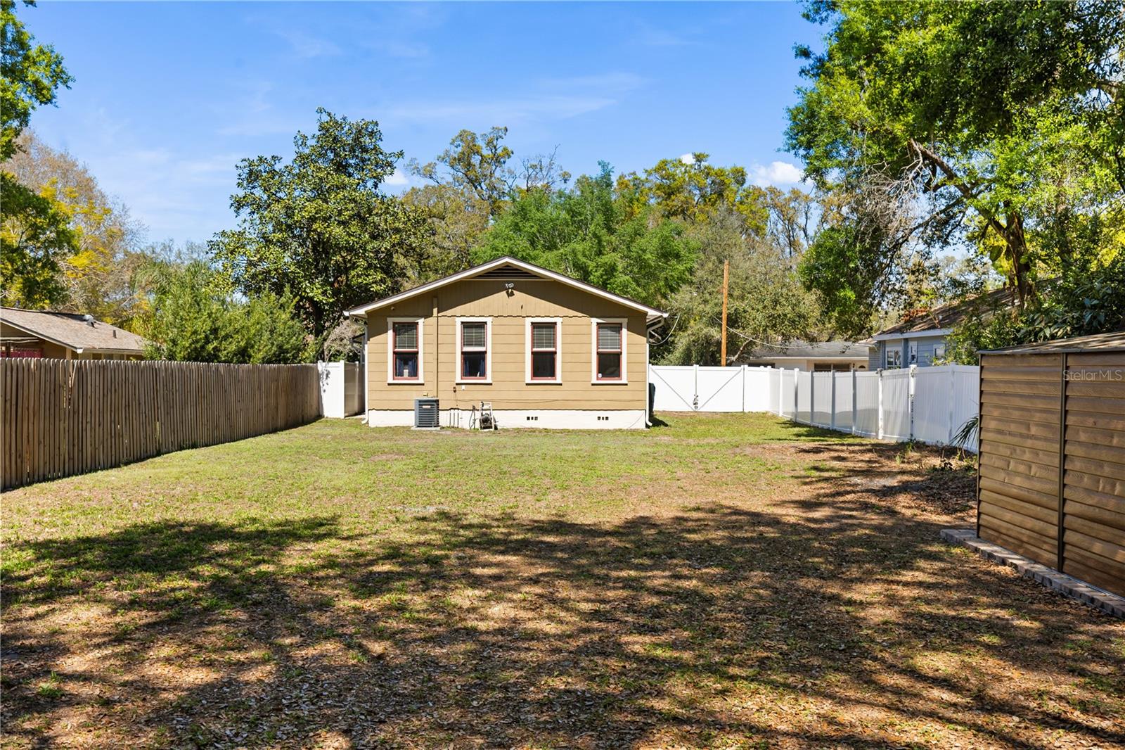 CHELSEA - Residential