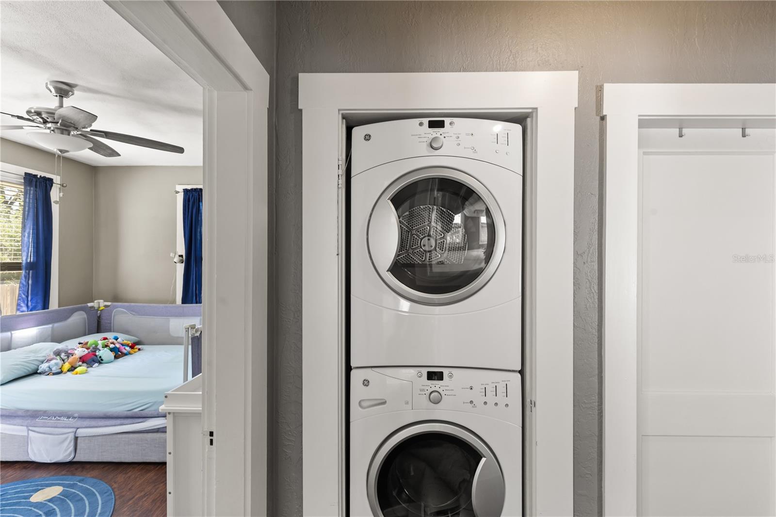 CHELSEA - Residential