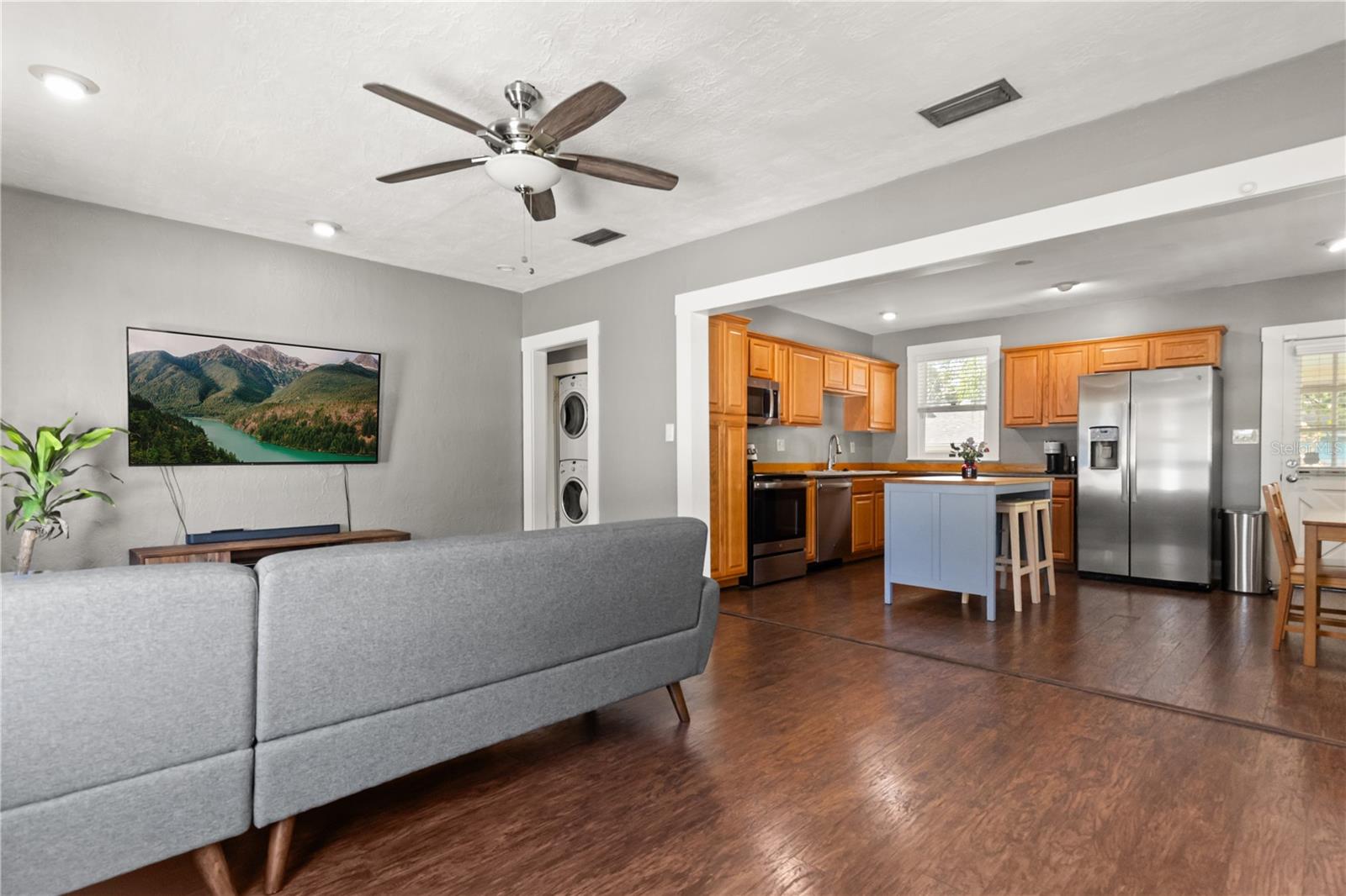 CHELSEA - Residential