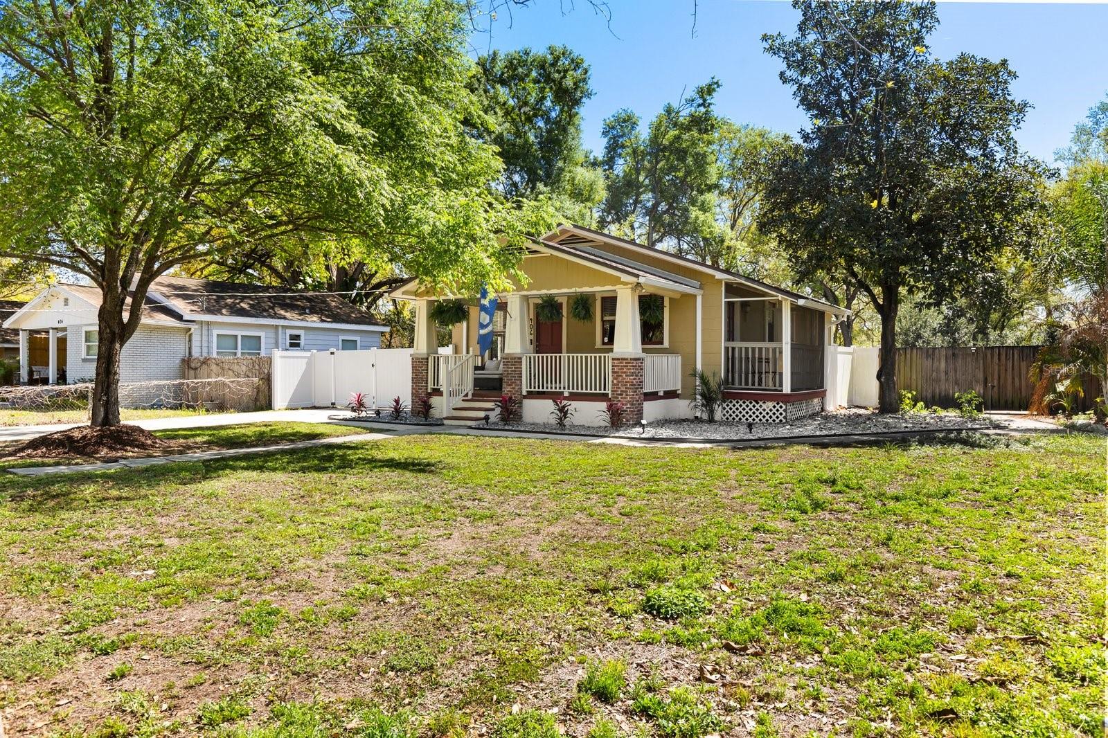 CHELSEA - Residential