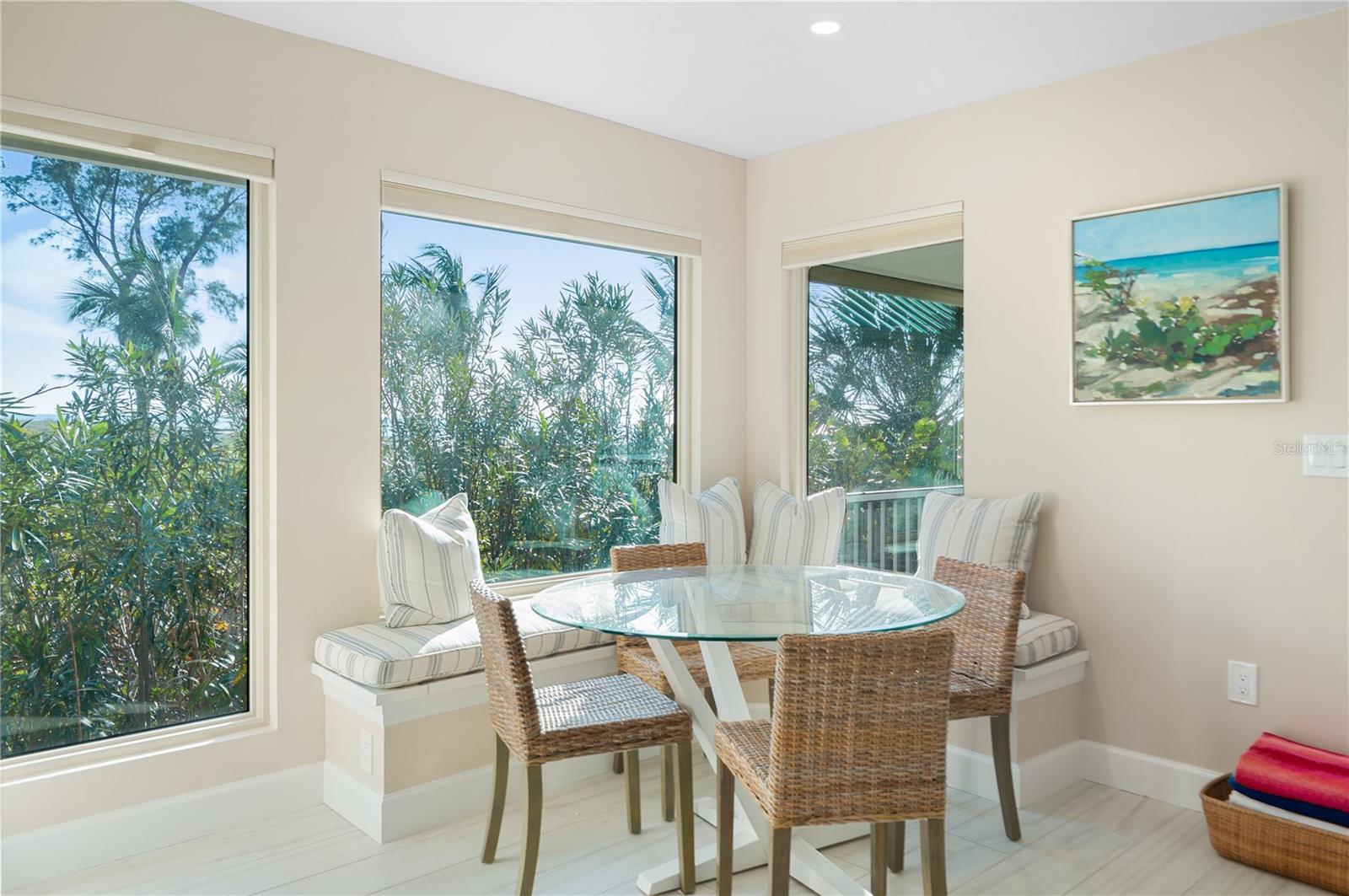 SEAGRAPE COLONY - Residential