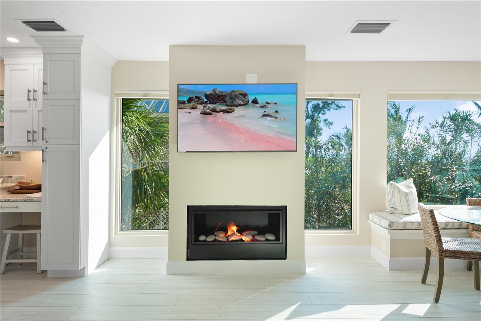 SEAGRAPE COLONY - Residential