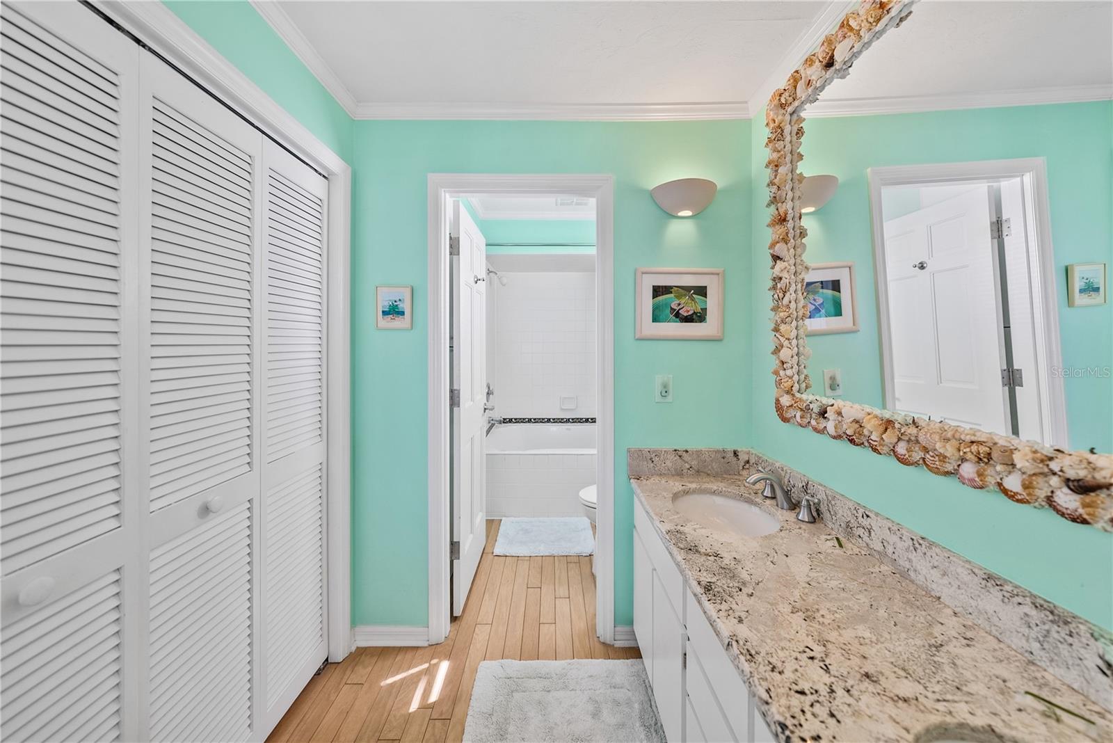 SEAGRAPE COLONY - Residential