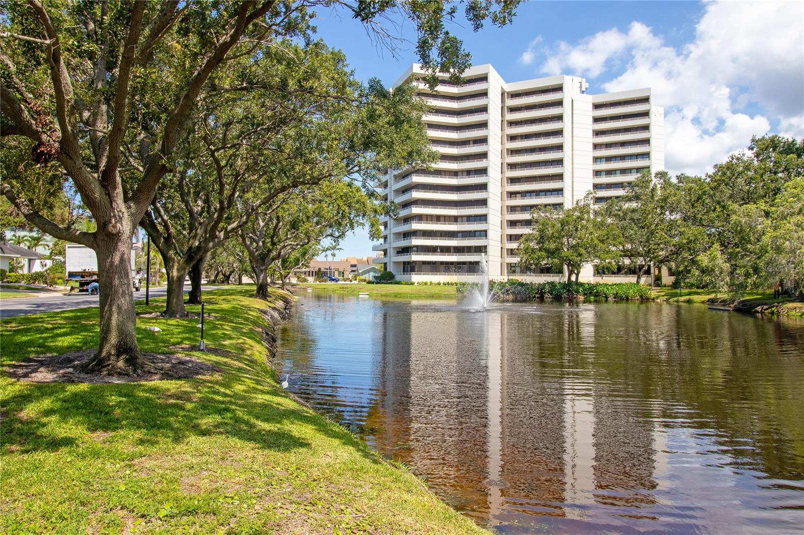 5950 PELICAN BAY PLAZA S 1004