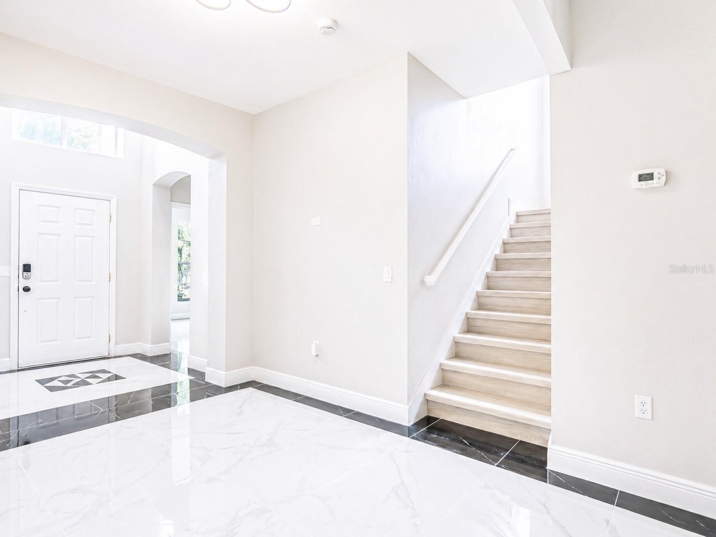 BELLALAGO PH 4P - Residential Lease