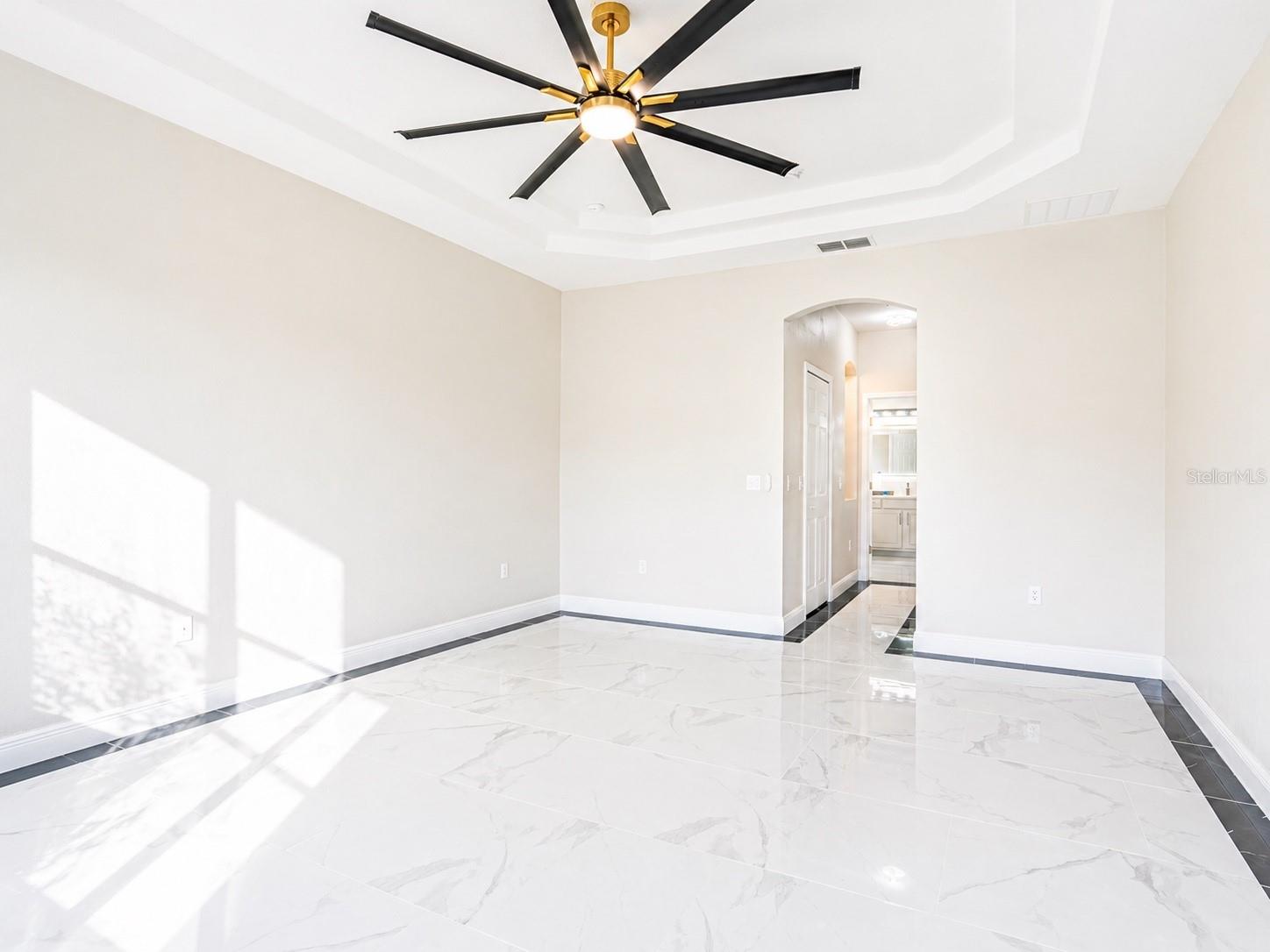 BELLALAGO PH 4P - Residential Lease