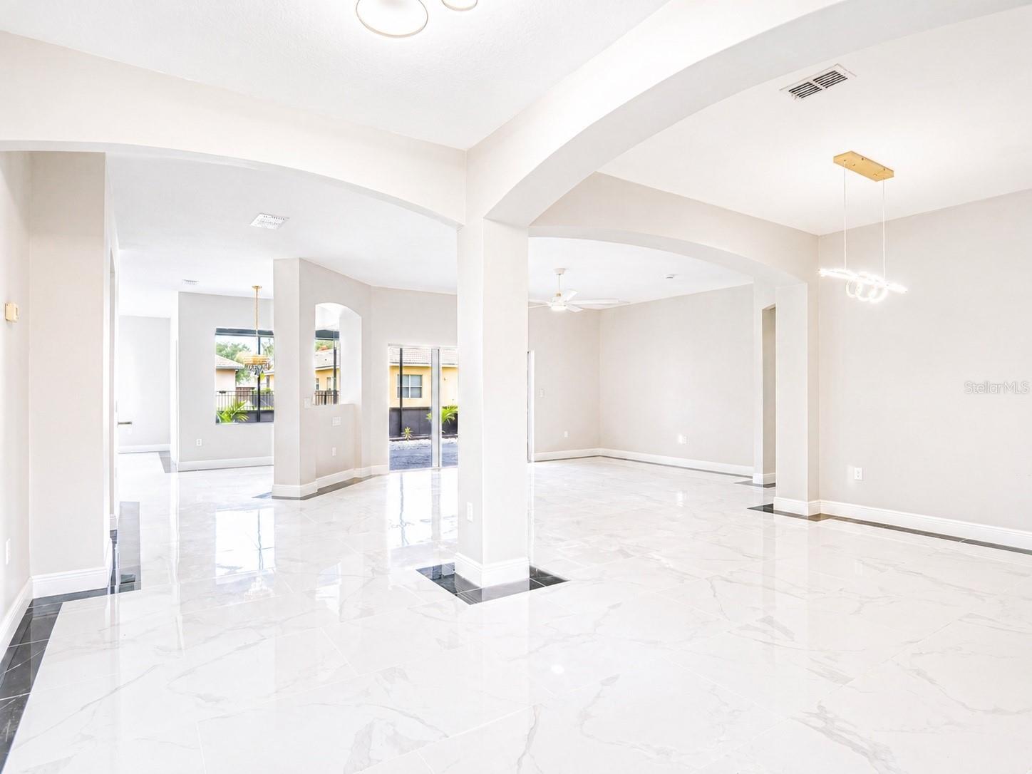 BELLALAGO PH 4P - Residential Lease