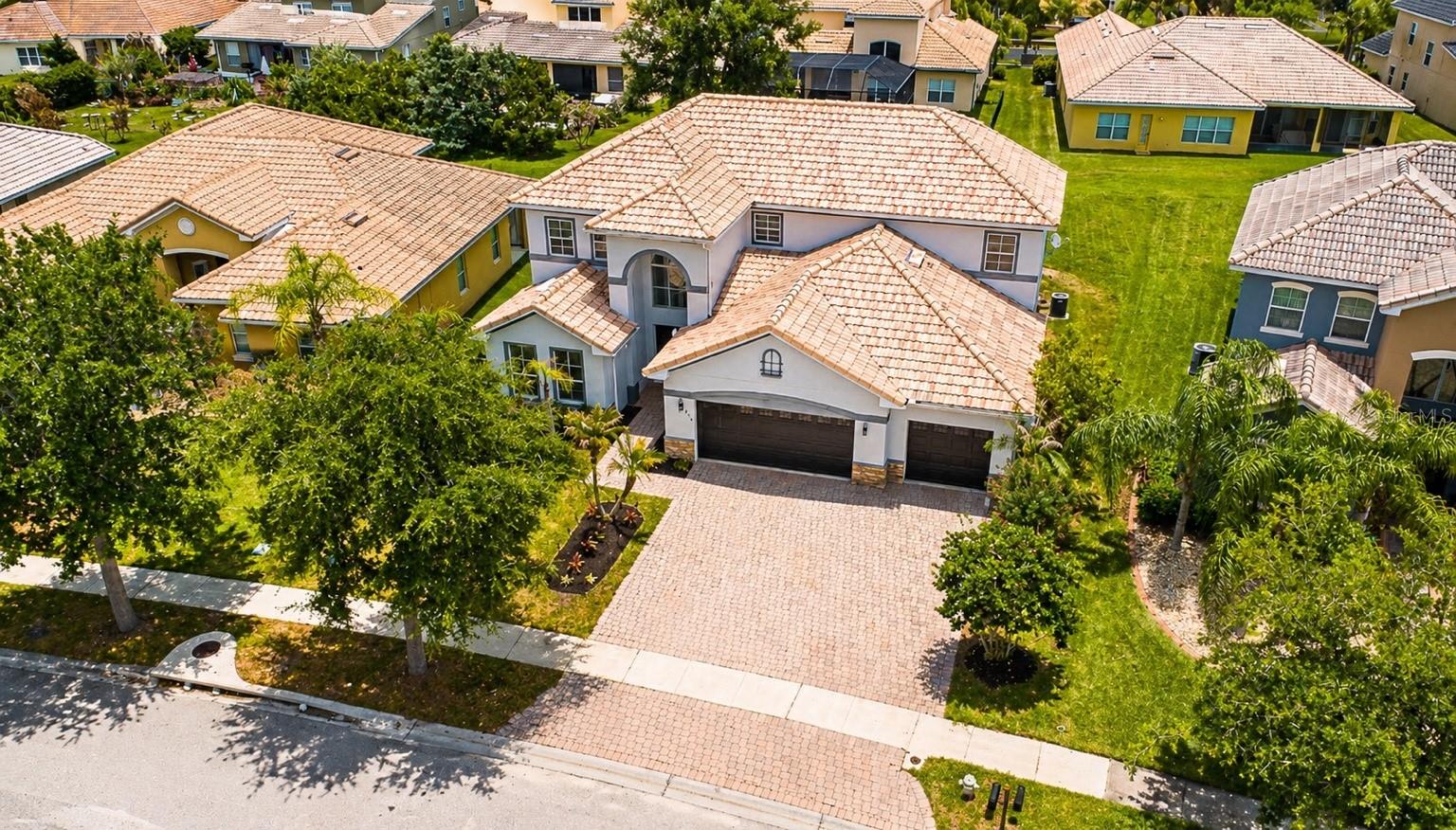BELLALAGO PH 4P - Residential Lease