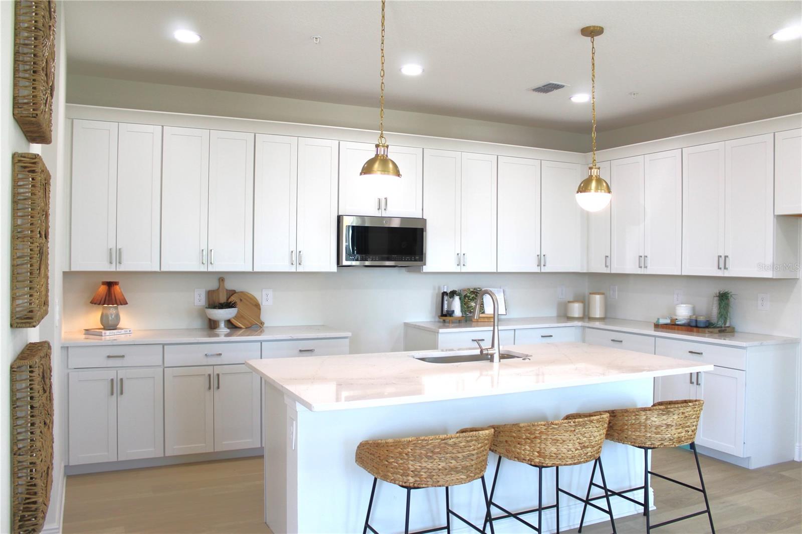 PALMERA AT WELLEN PARK - Residential