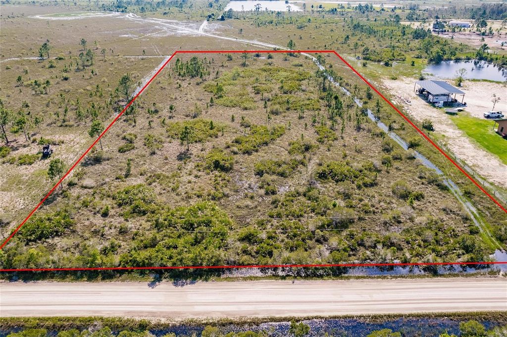 Photo of 48463 Bermont Road, Punta Gorda, FL 33982 (MLS # C7477397)