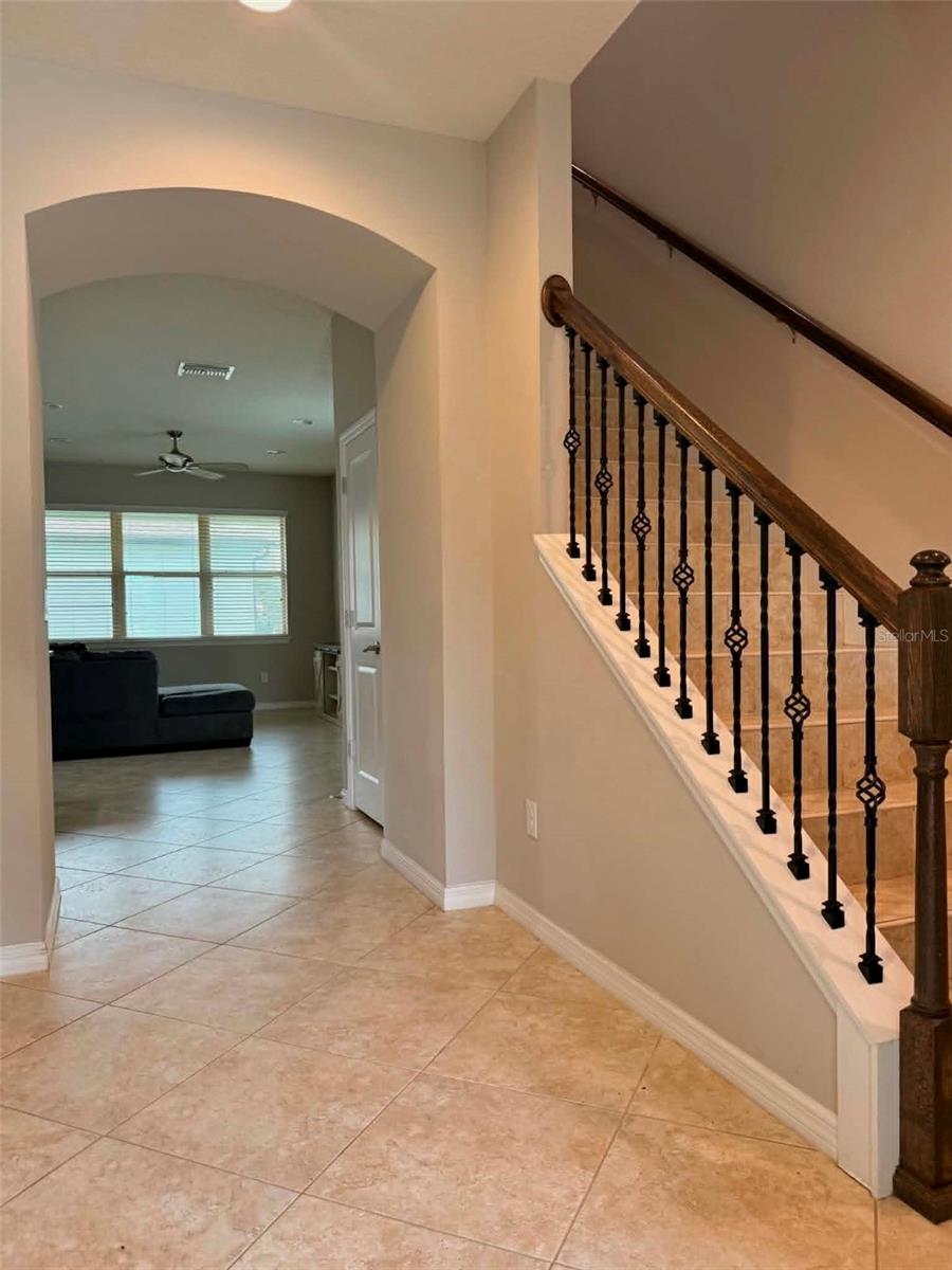 5703 VILLAGE CENTER DRIVE