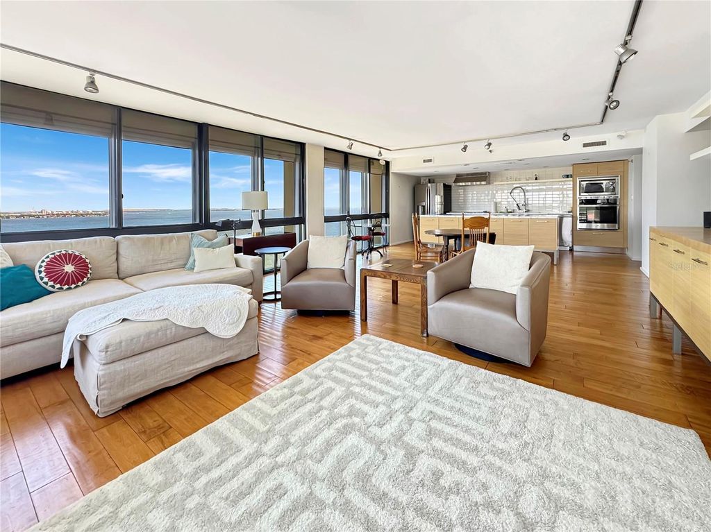 Photo of 3301 Bayshore Boulevard #2003D, Tampa, FL 33629 (MLS # TB8371920)