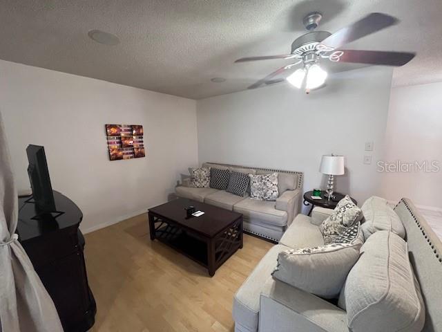 BREEZEWOOD VILLAGE CONDO PH 01-04 - Residential