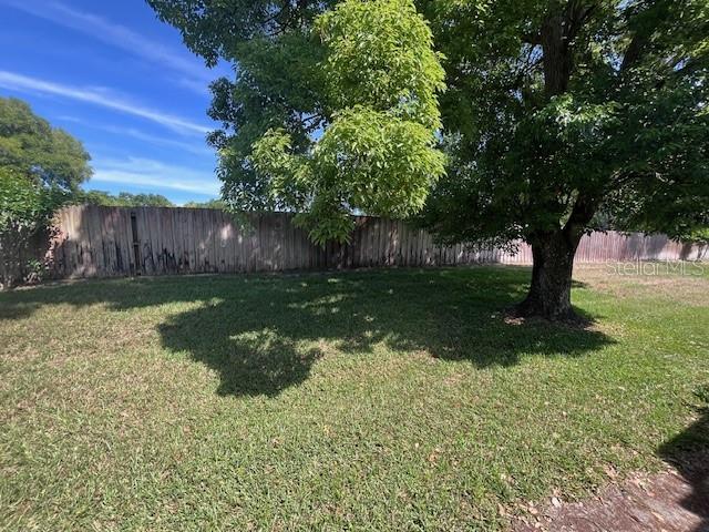 BREEZEWOOD VILLAGE CONDO PH 01-04 - Residential