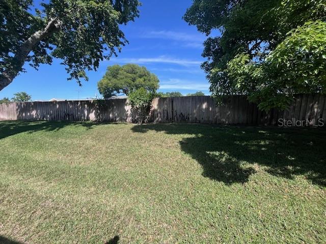 BREEZEWOOD VILLAGE CONDO PH 01-04 - Residential