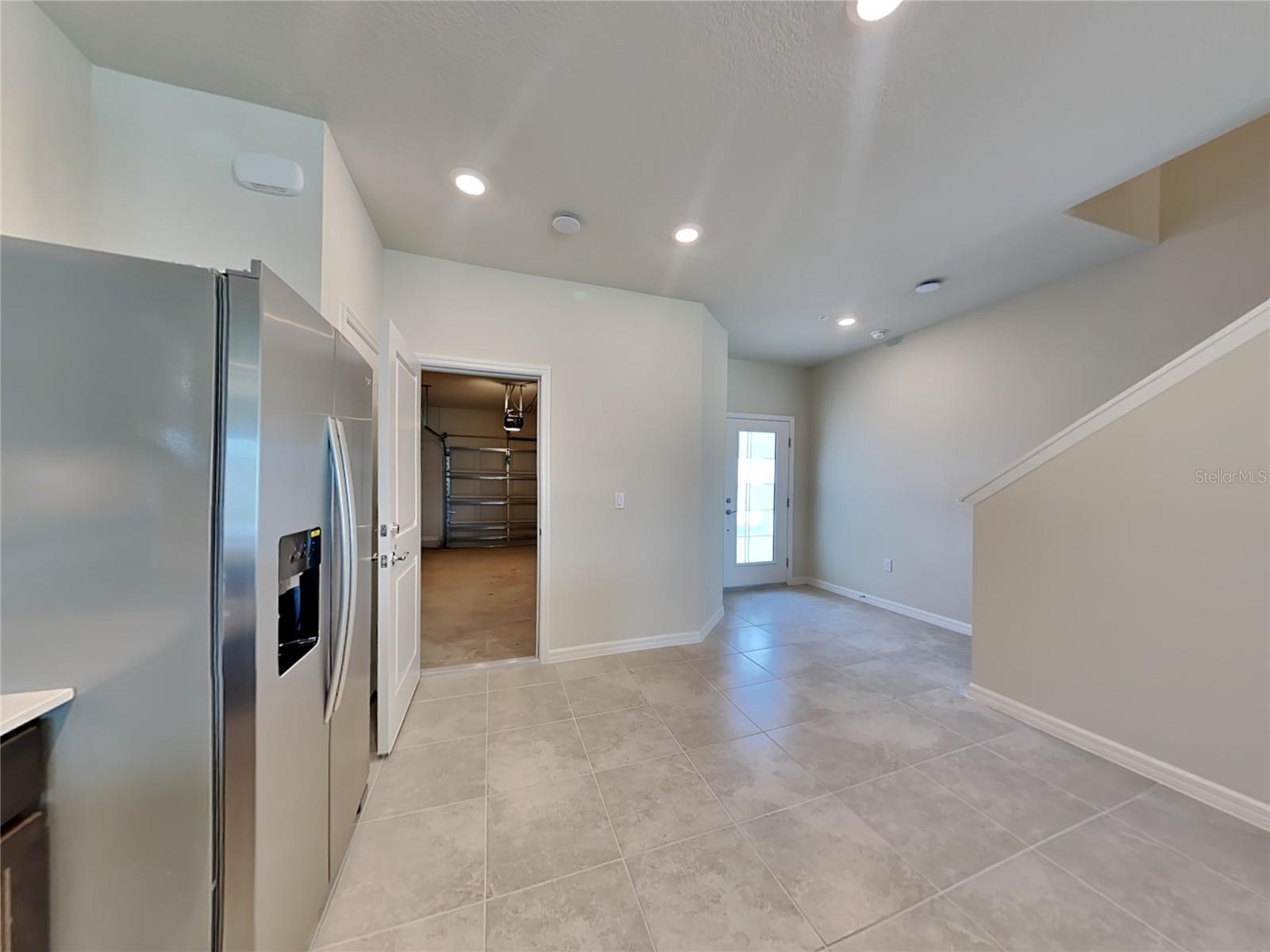 EMERALD POINTE - Residential Lease