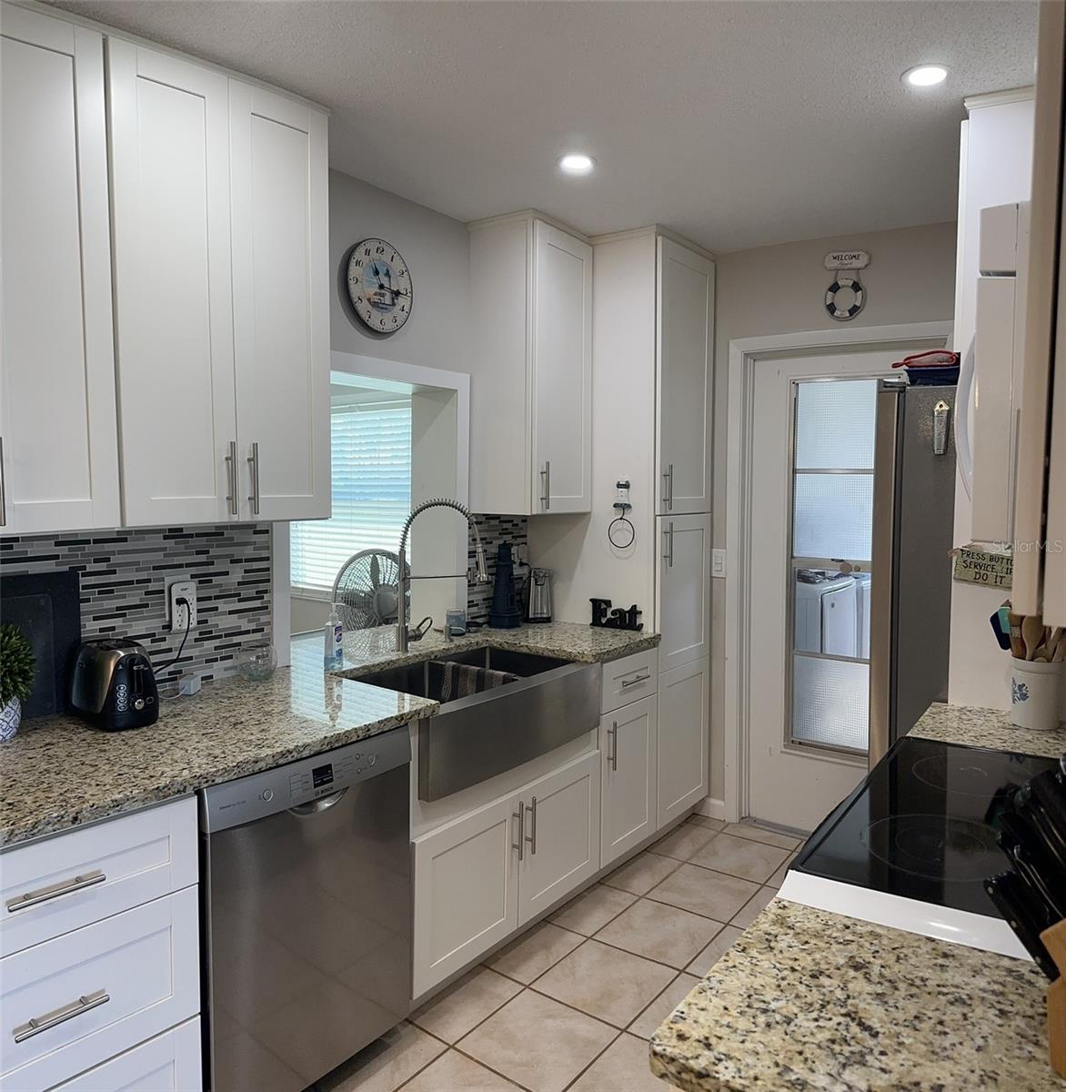 RIVER ISLES - Residential