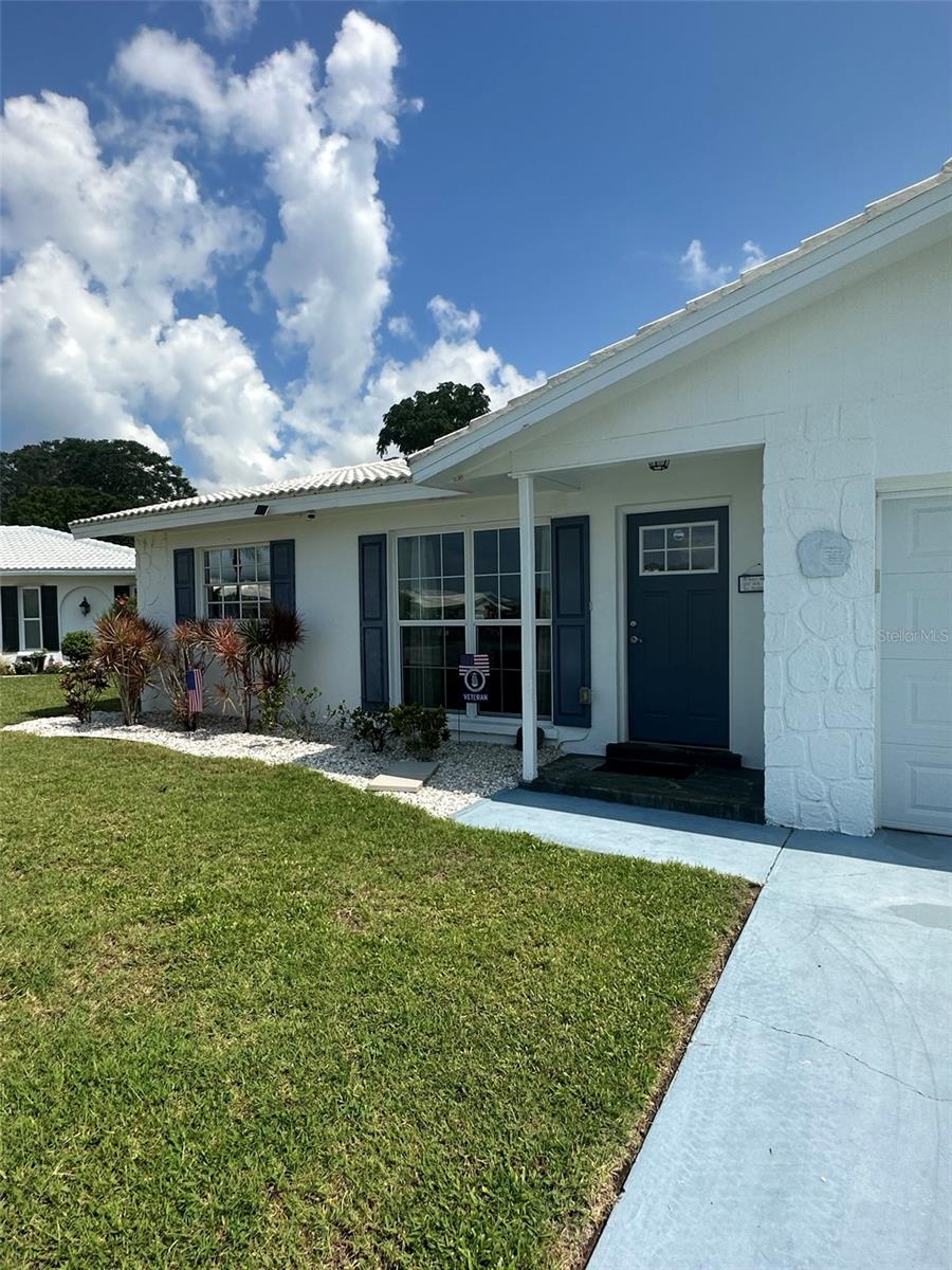 RIVER ISLES - Residential