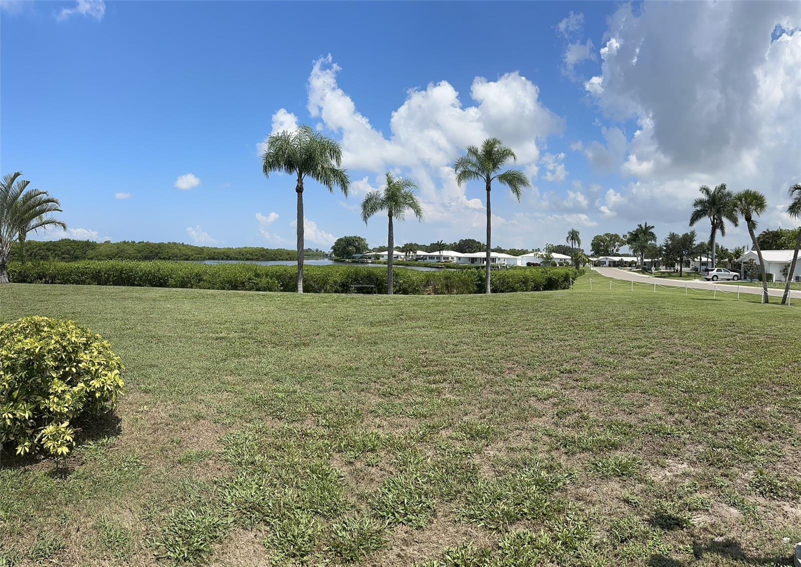 RIVER ISLES - Residential