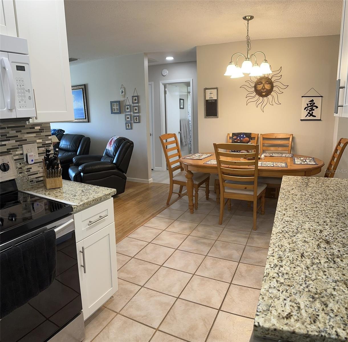 RIVER ISLES - Residential