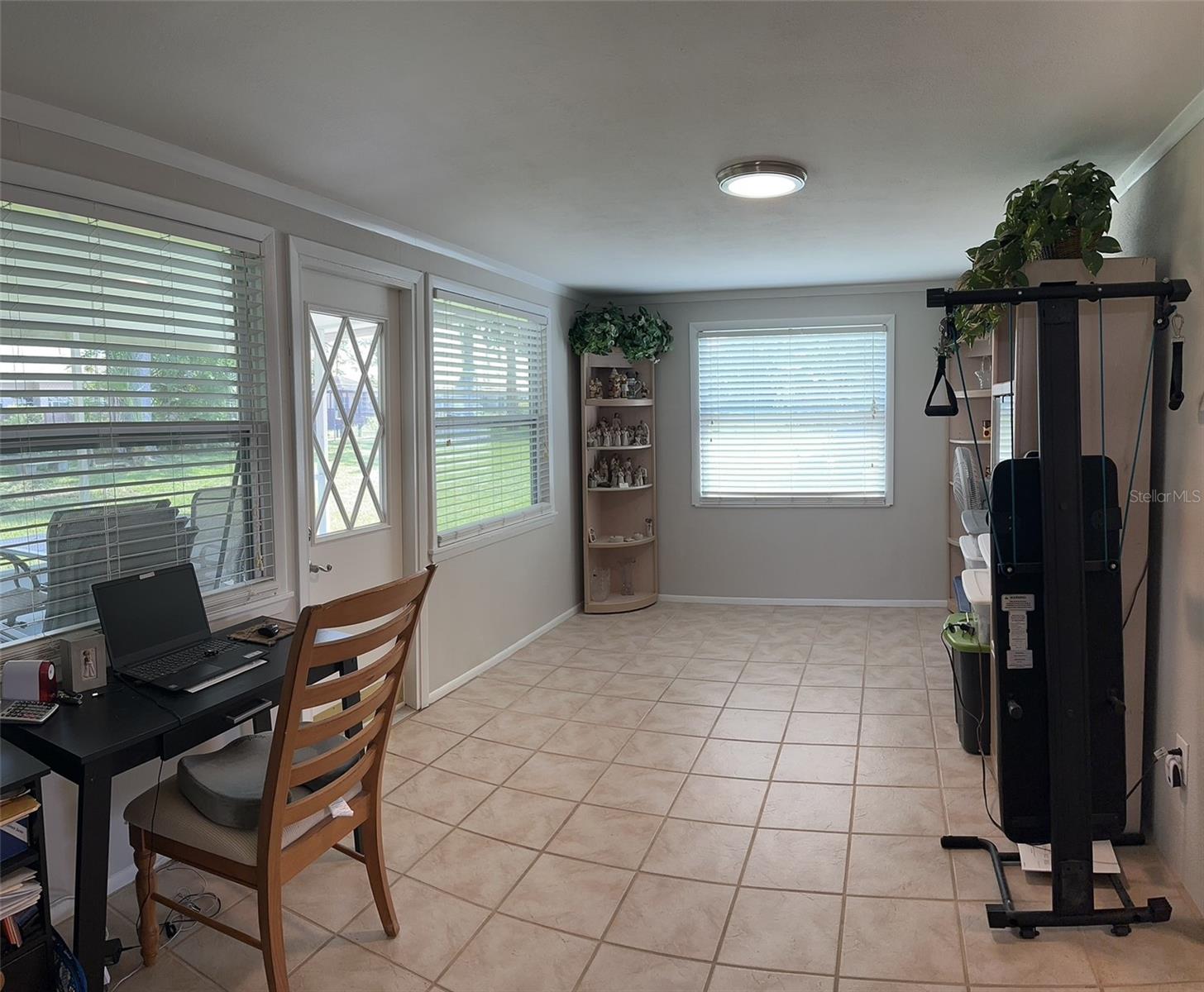 RIVER ISLES - Residential