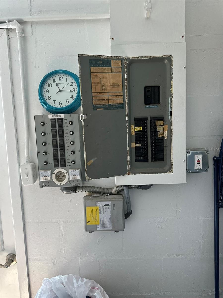 RIVER ISLES - Residential