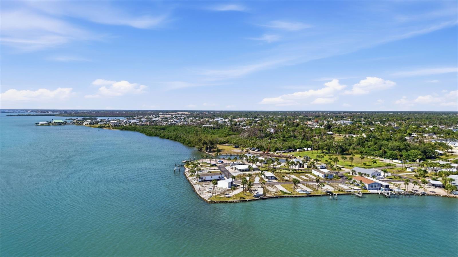 PARK POINTE MOB HME VLGE - Land