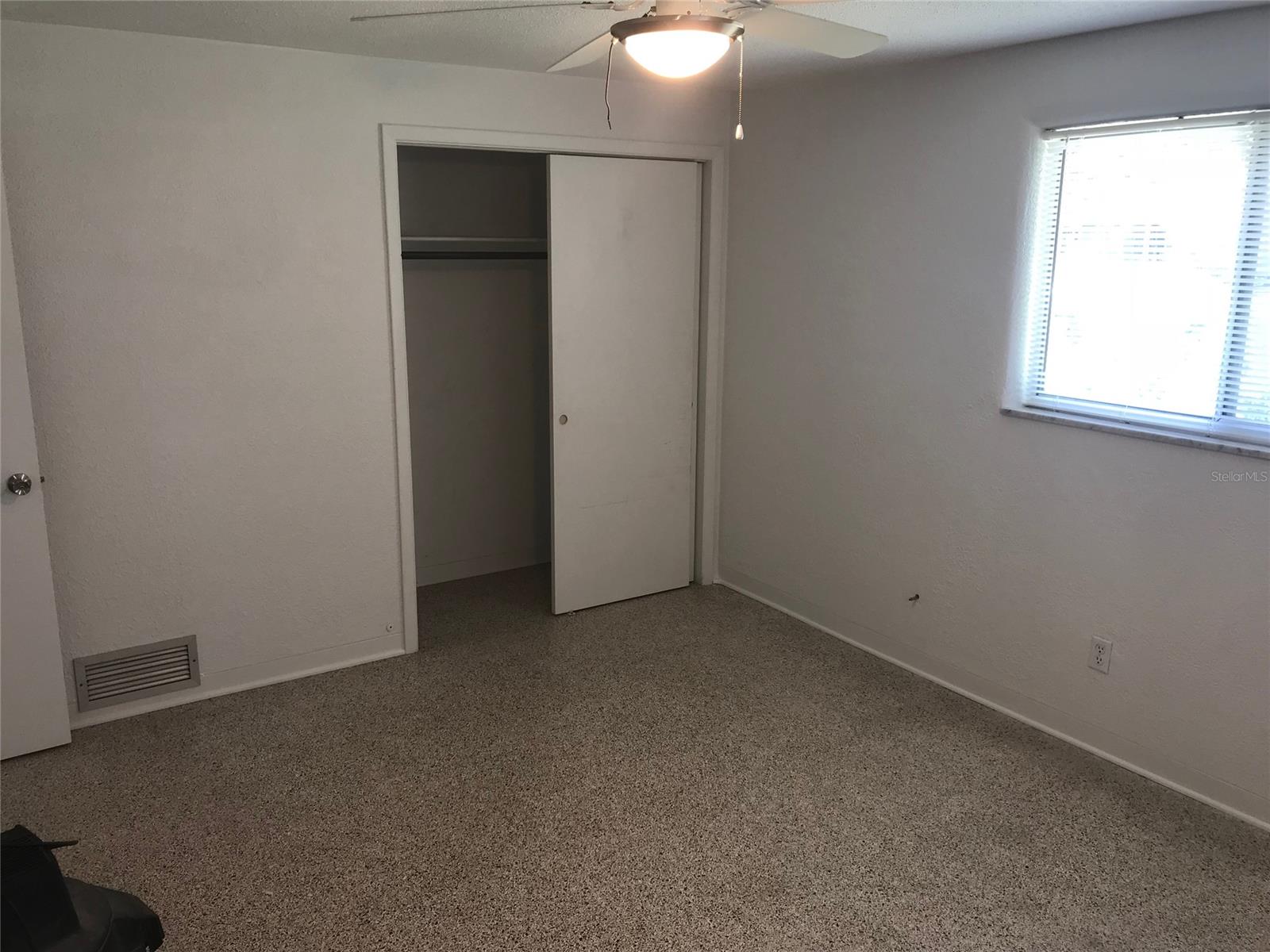 Detwilers Add 01 New Smyrna Bch - Residential Lease