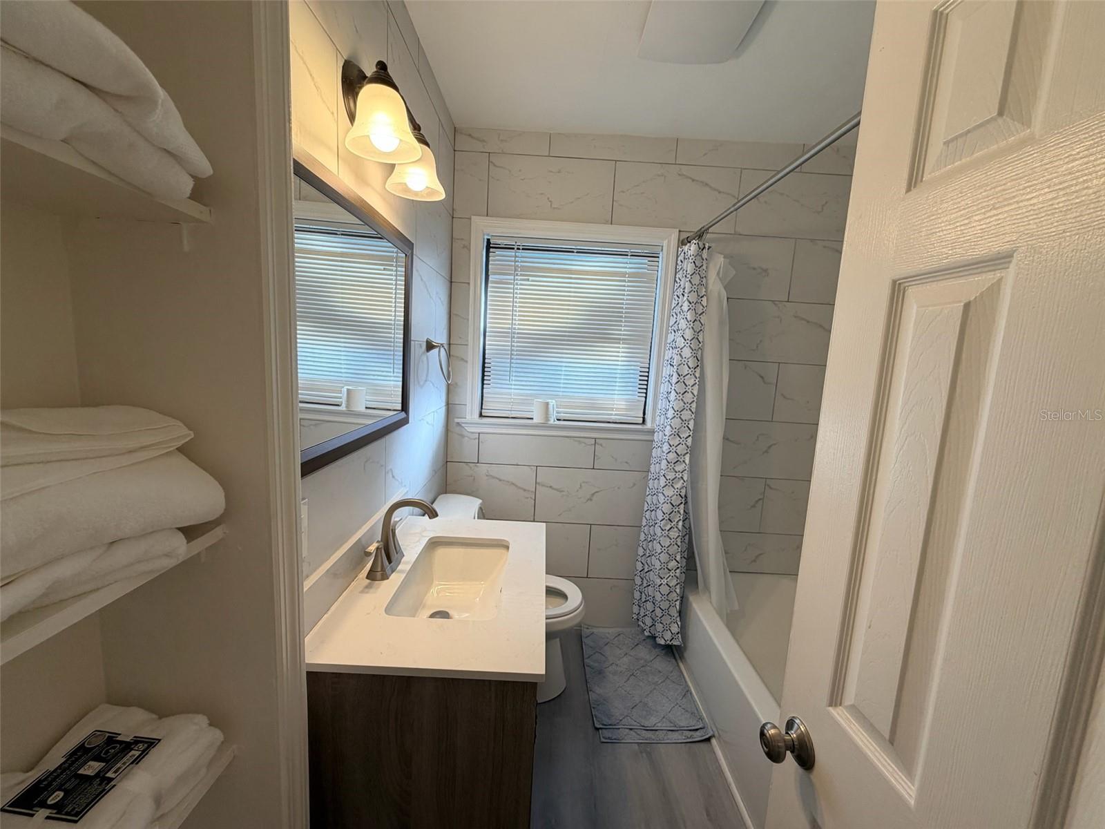 ARCADIA SUB - Residential Lease